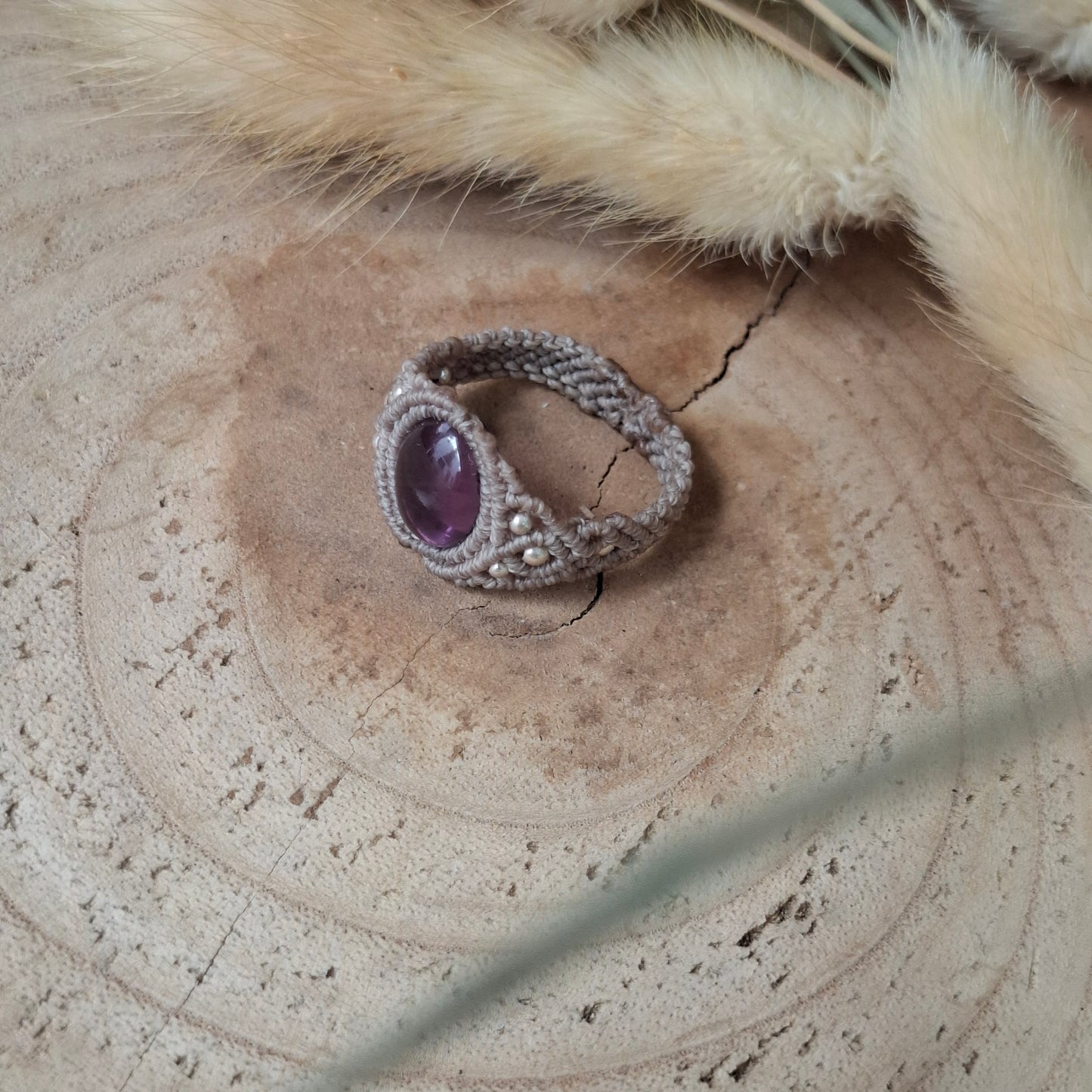 Anillo artesanal con amatista