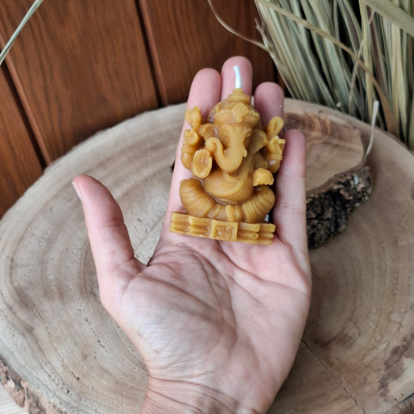 Vela de miel Ganesha