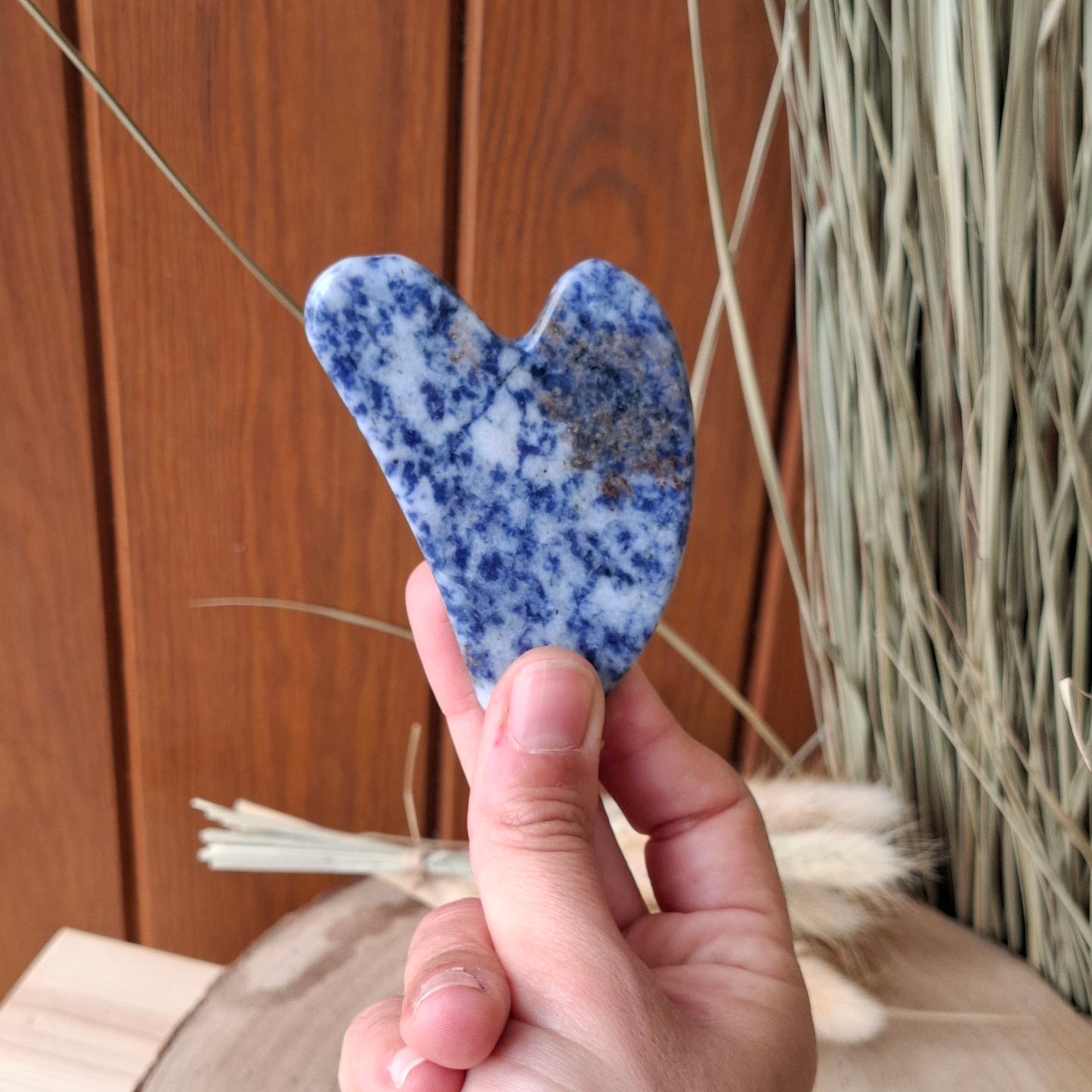 Gua Sha. Masajeador facial. Sodalita