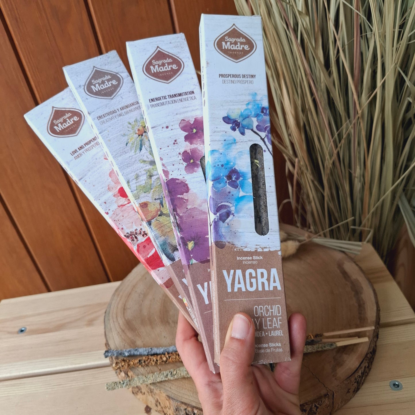 Incienso Sagrada Madre. Línea YAGRA. Caja de 6 unidades