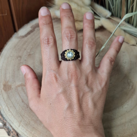 Anillo de macramé con prehnite