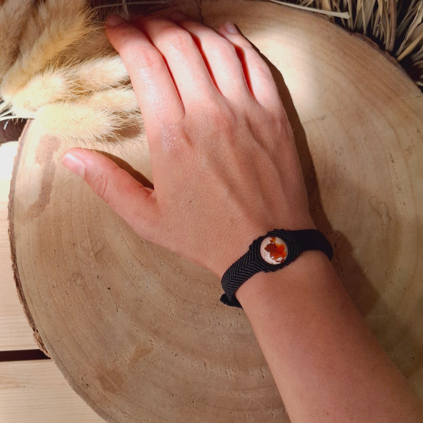 Pulsera ópalo de fuego. Hilo 0,5. Cierre hebilla 12mm