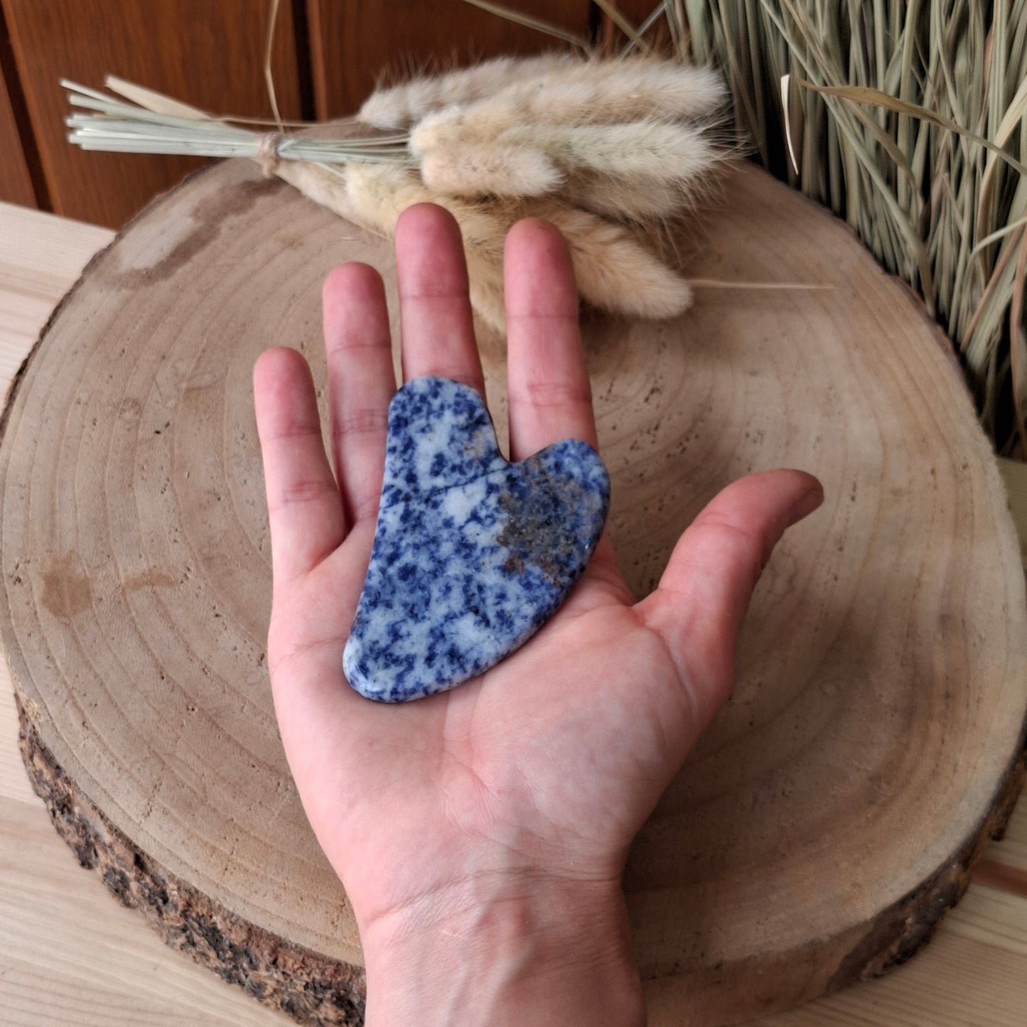 Gua Sha. Masajeador facial. Sodalita