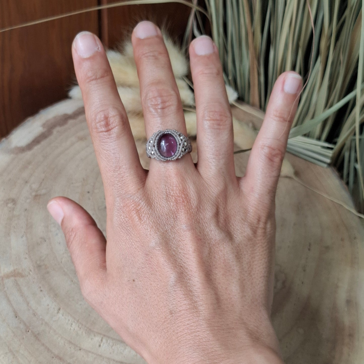 Anillo artesanal con amatista