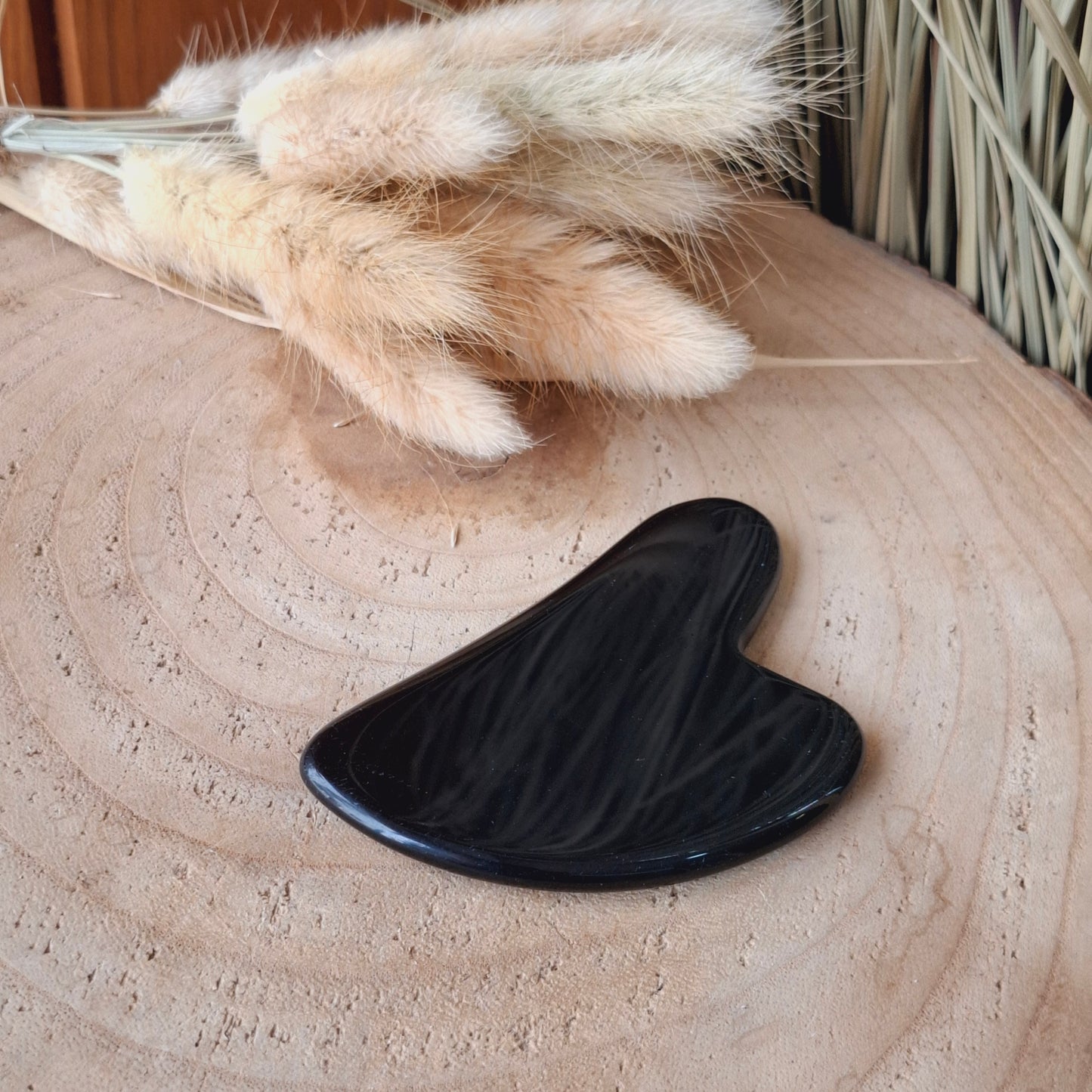 Gua Sha. Masajeador facial. Obsidiana