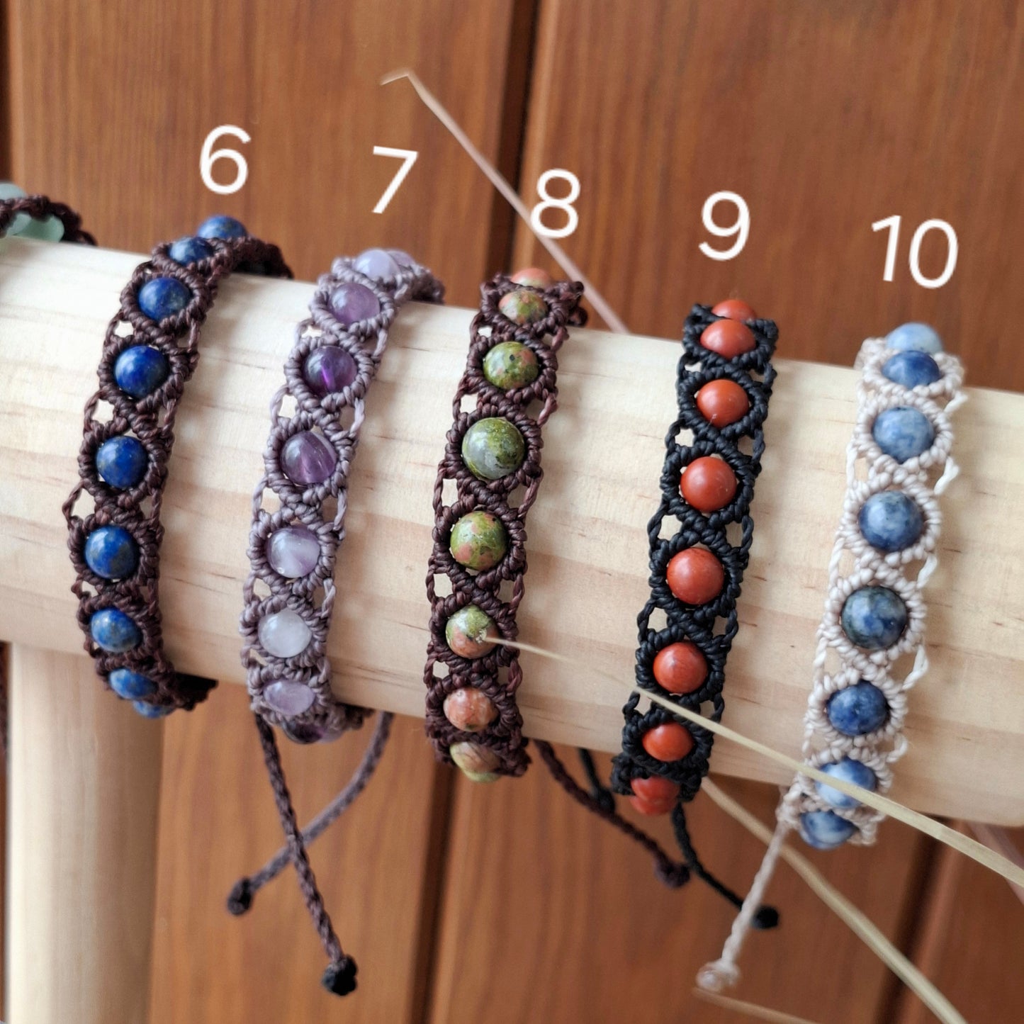 Pulseras CLAVEL. Minerales de 6mm