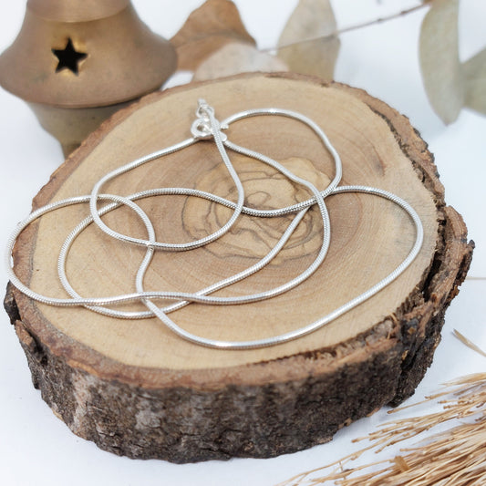 Cadena de plata tipo Snake