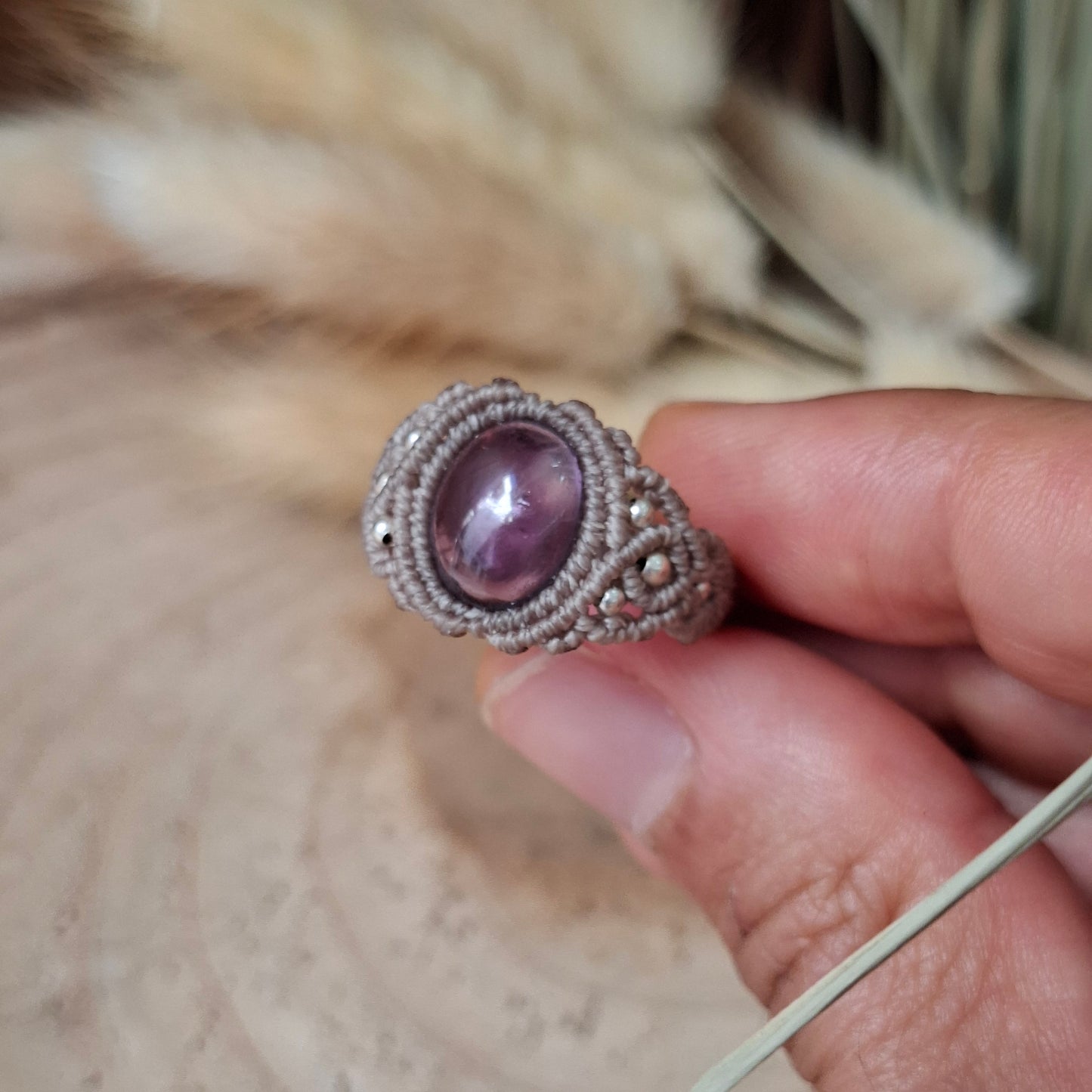 Anillo artesanal con amatista