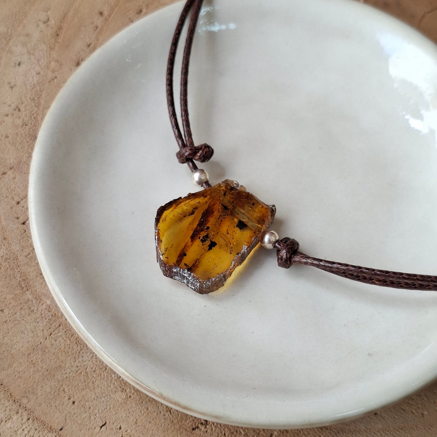 Collar de ámbar mexicano.