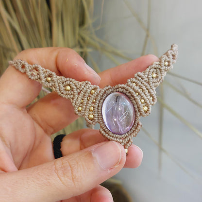 Collar con amatista natural.