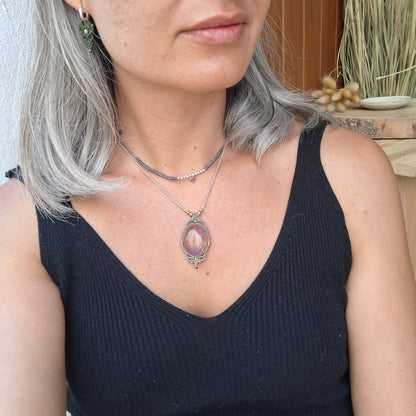 Colgante de macramé con ametrino