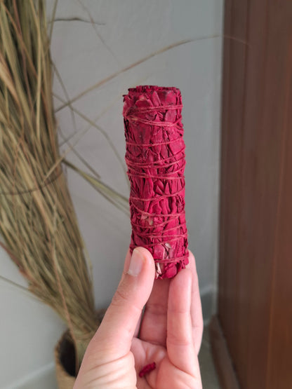 Atado de salvia blanca con sangre de dragón.