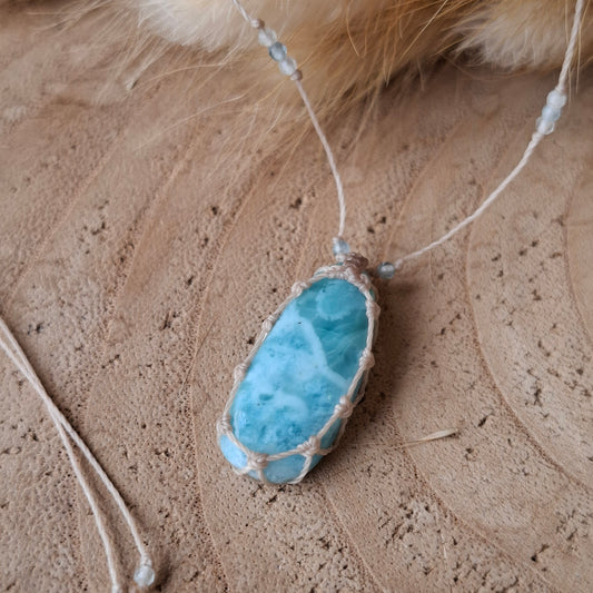 colgante artesanal de larimar